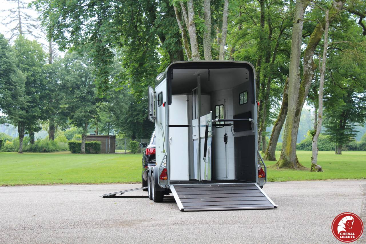Trailer Cheval Liberté Touring country 2 Cavalli 2024 Nuovo
