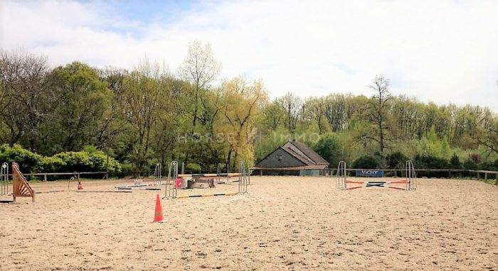 Centro ippico In vendita Allier