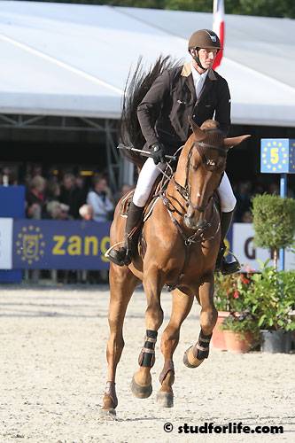 Gastronom de Hus - Zangersheide 1999 ,  Carthago Z