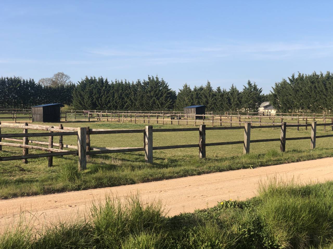 Scuderia di corsa In vendita Orne