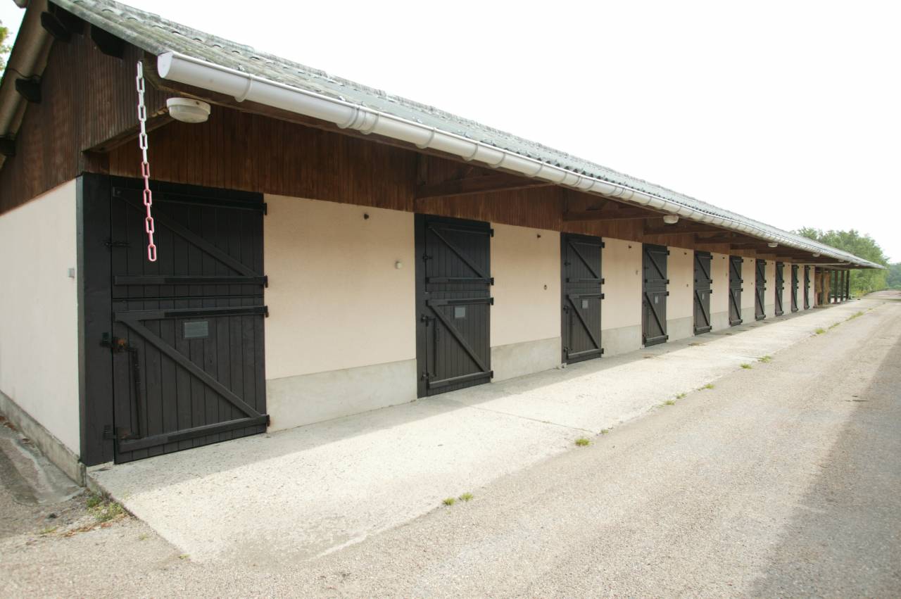 Centro di stagione cavallo In vendita Calvados