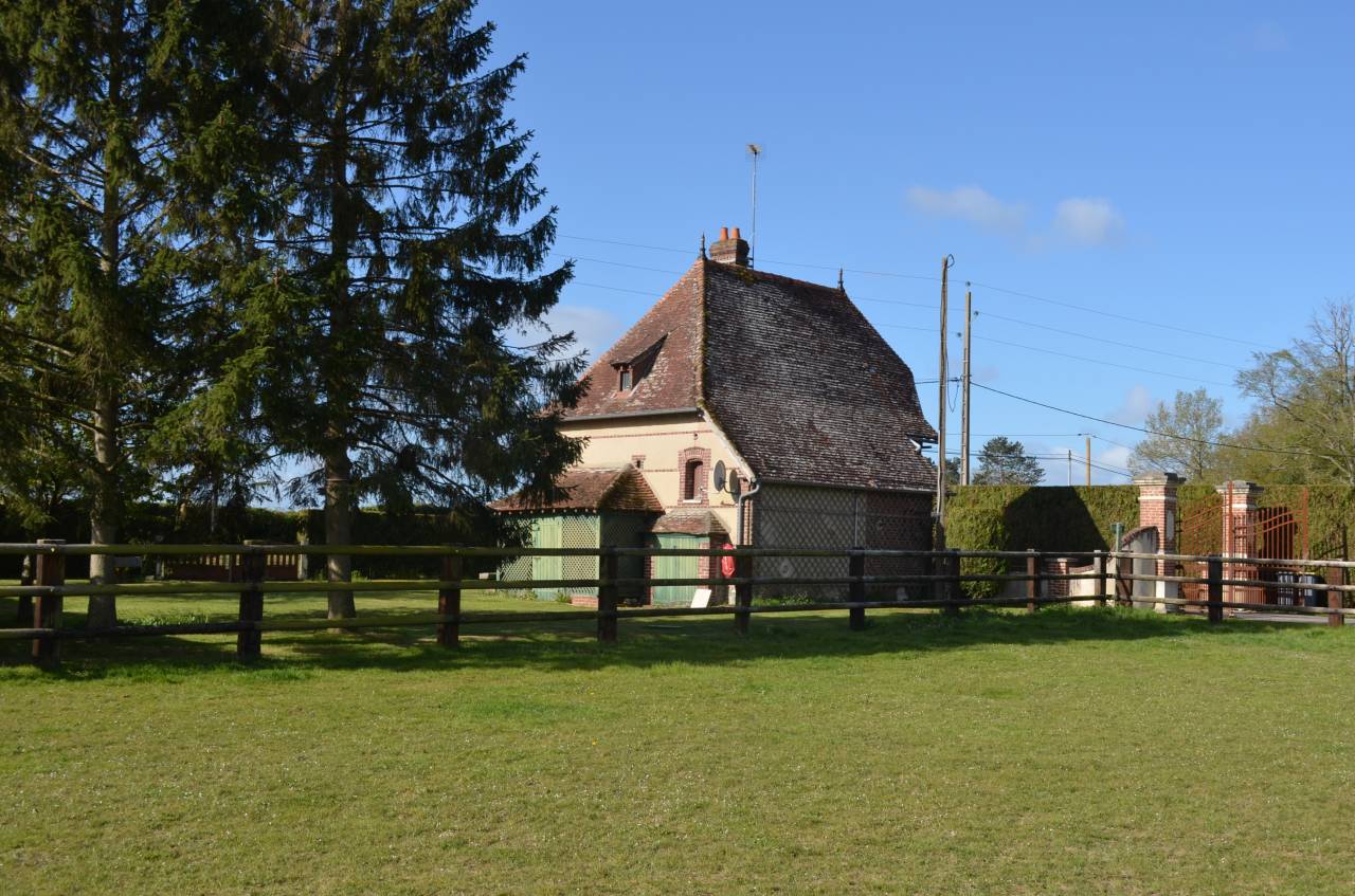Centro di stagione cavallo In vendita Calvados