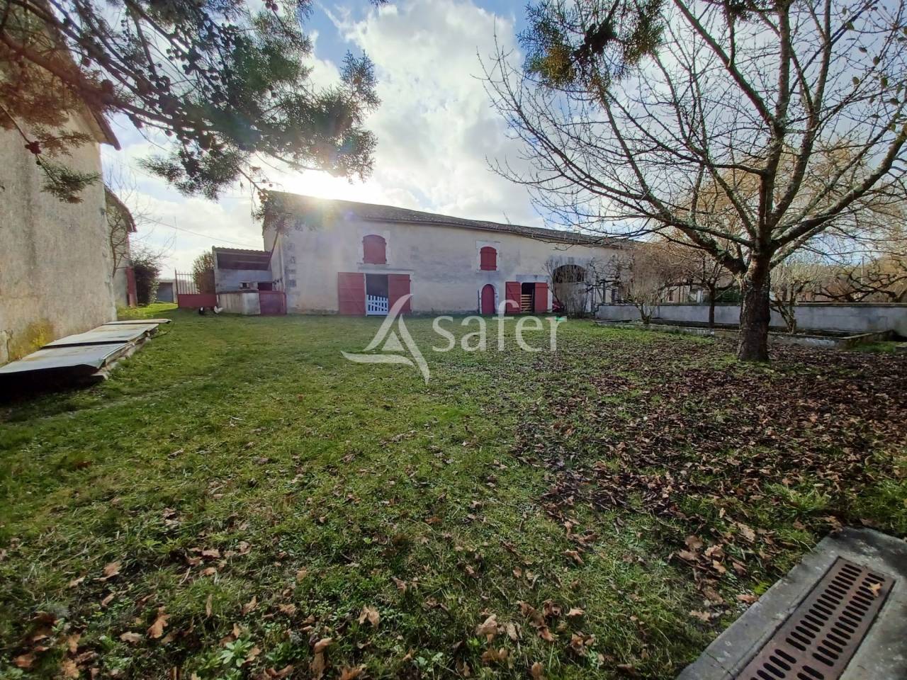 Proprietà rurale In vendita Charente