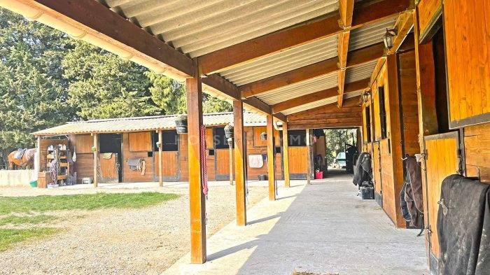 Bella dimora equestre In vendita Vaucluse