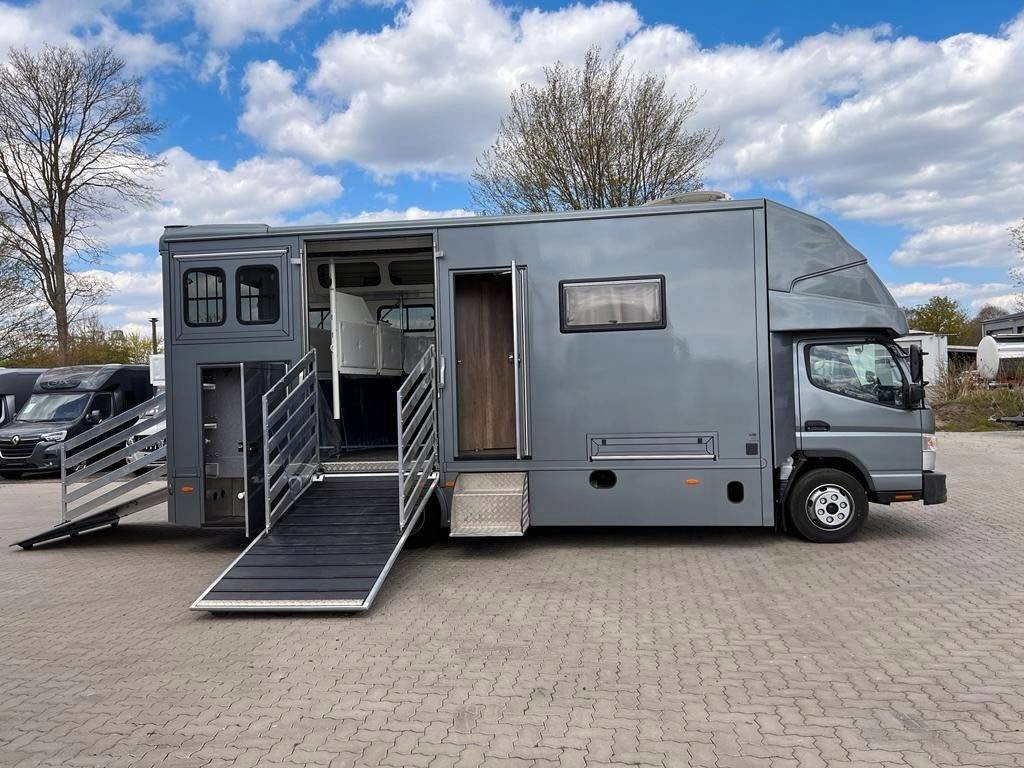 Camion per Cavalli Altra marca FUSO  0 Nuovo