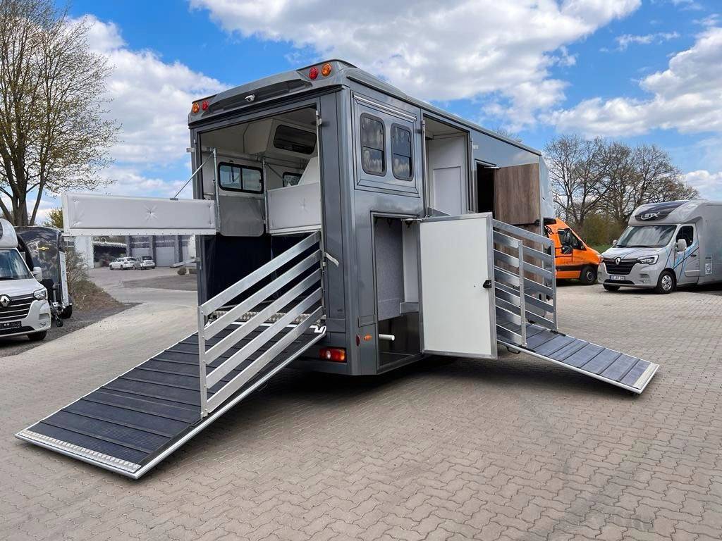 Camion per Cavalli Altra marca FUSO  0 Nuovo