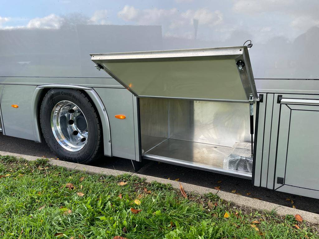 Camion per Cavalli Altra marca VOLVO 0 Nuovo