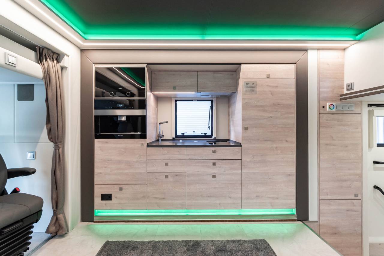 Camion per Cavalli Krismar Professionnelle / Exclusive 2023 Nuovo