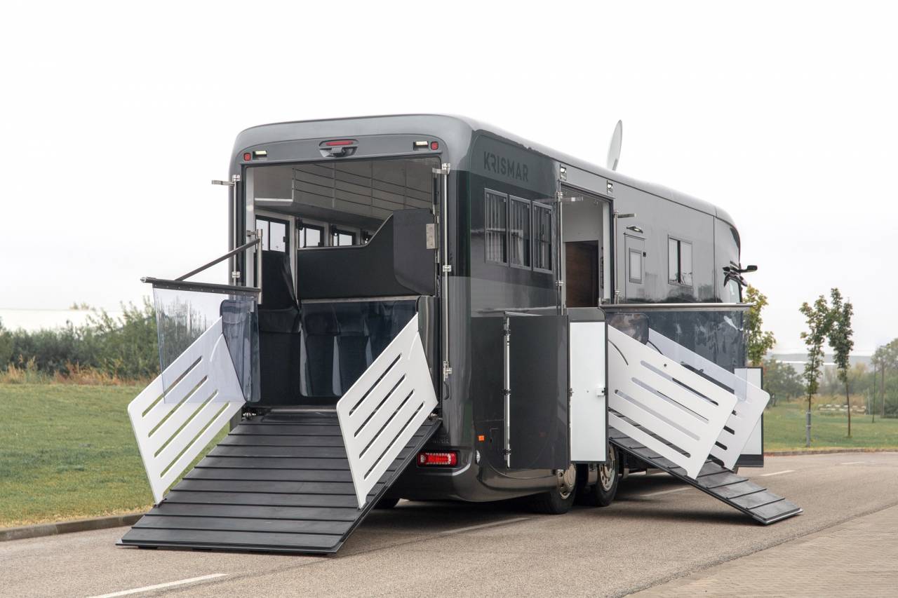 Camion per Cavalli Krismar Professionnelle / Exclusive 2023 Nuovo