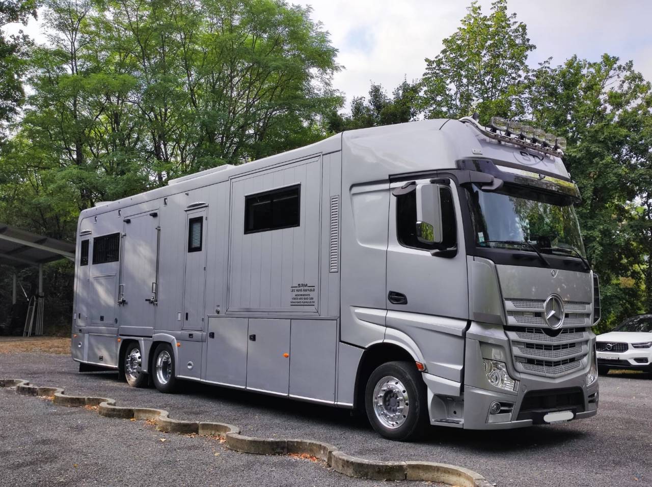 Camion per Cavalli STX MERCEDES 2018 Occasione