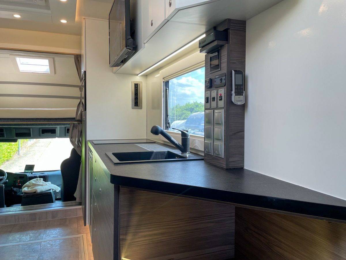 Camion per Cavalli Mercedes MERCEDES-BENZ 0 Occasione