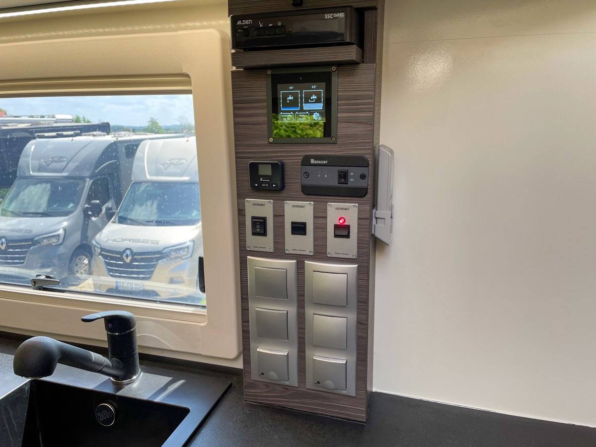 Camion per Cavalli Mercedes MERCEDES-BENZ 0 Occasione