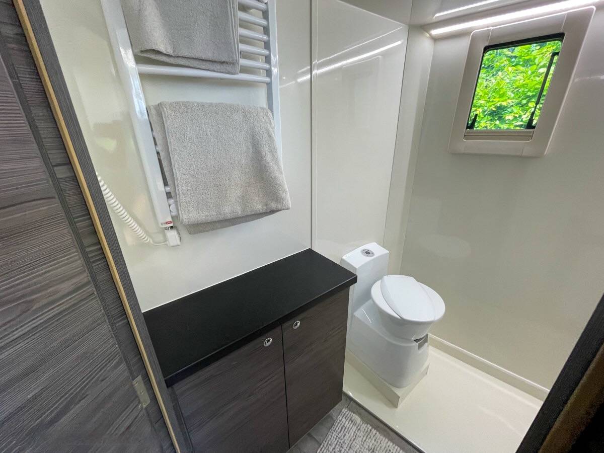 Camion per Cavalli Mercedes MERCEDES-BENZ 0 Occasione