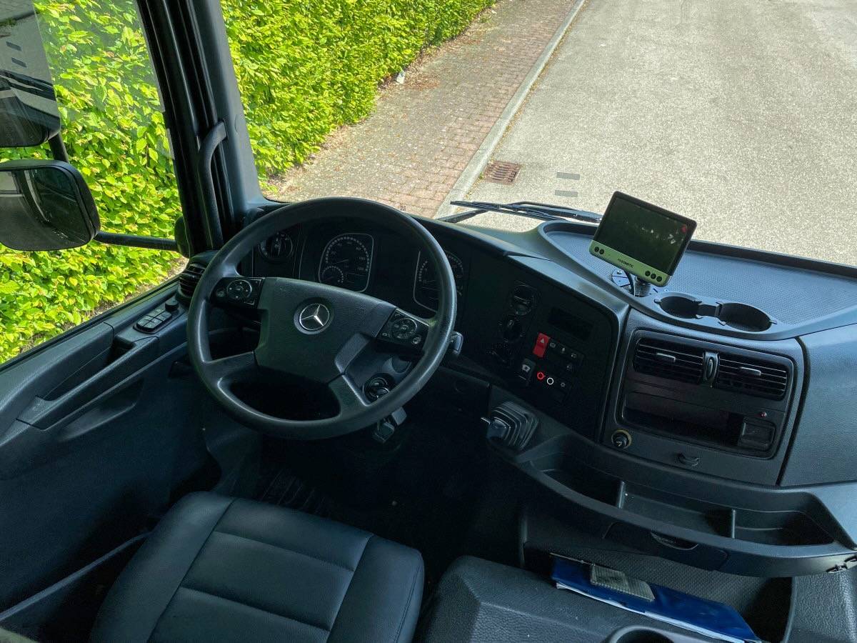 Camion per Cavalli Mercedes MERCEDES-BENZ 0 Occasione