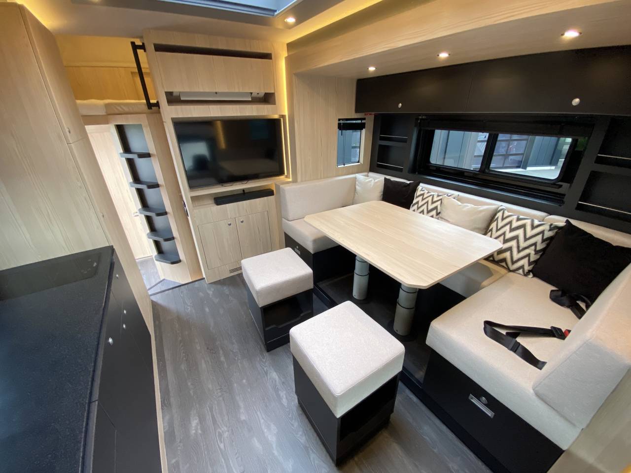 Camion per Cavalli STX  2025 Nuovo