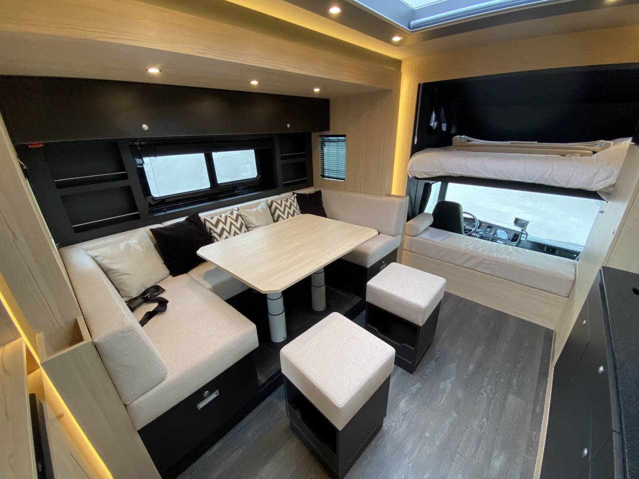 Camion per Cavalli STX  2025 Nuovo