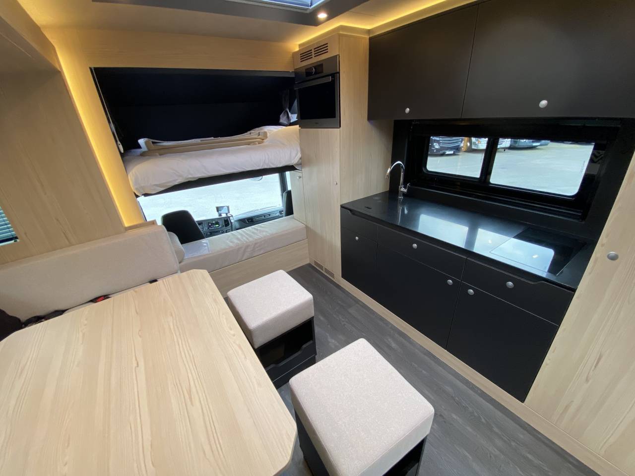 Camion per Cavalli STX  2025 Nuovo