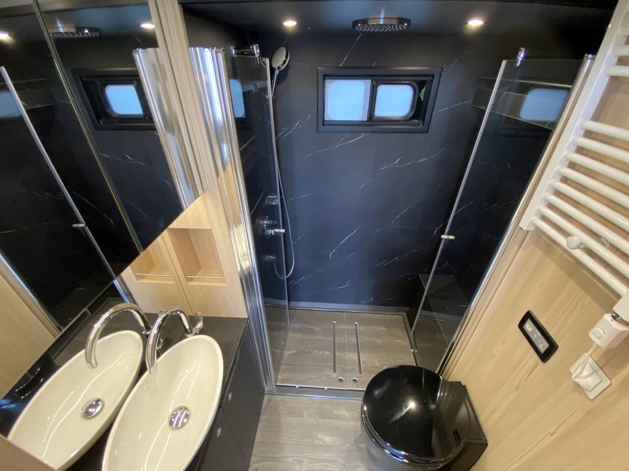 Camion per Cavalli STX  2025 Nuovo