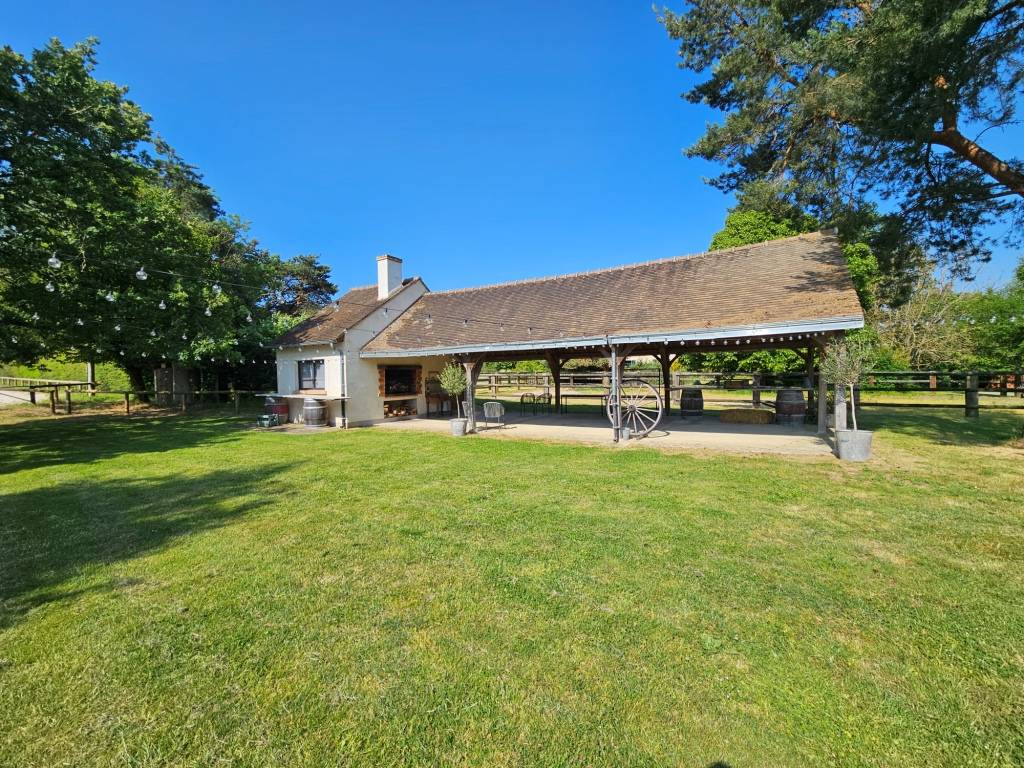 Scuderia per proprietari In vendita Paris