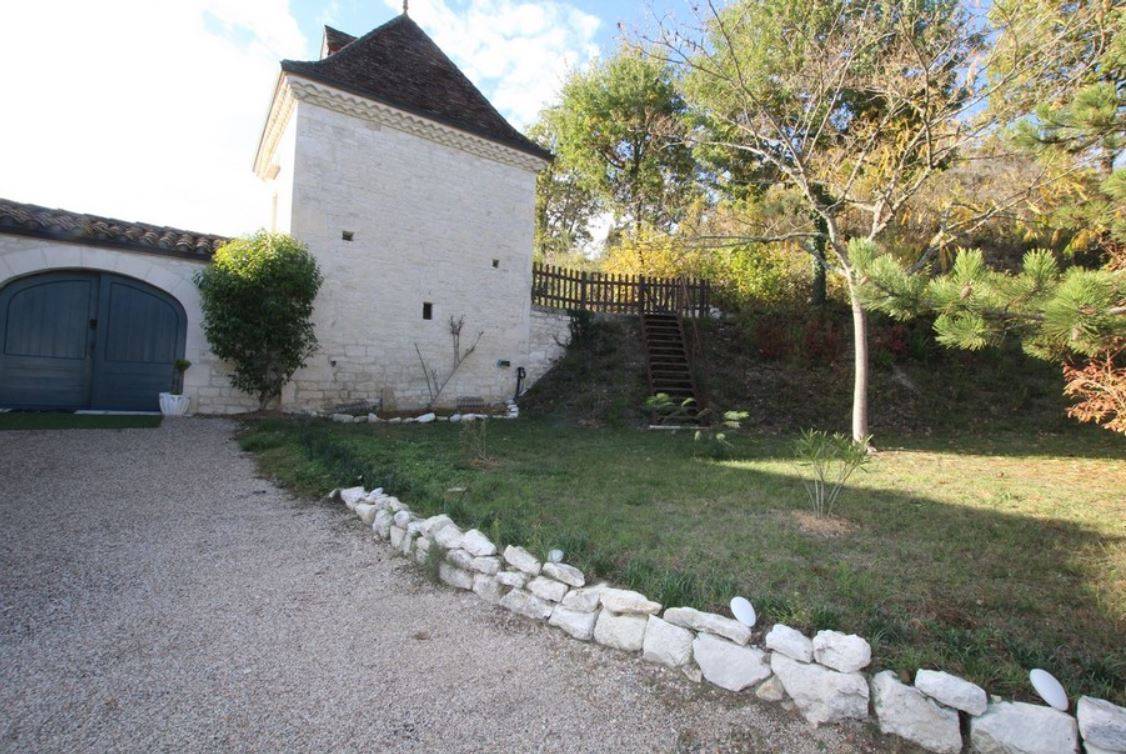 Alloggio equestre In vendita Lot