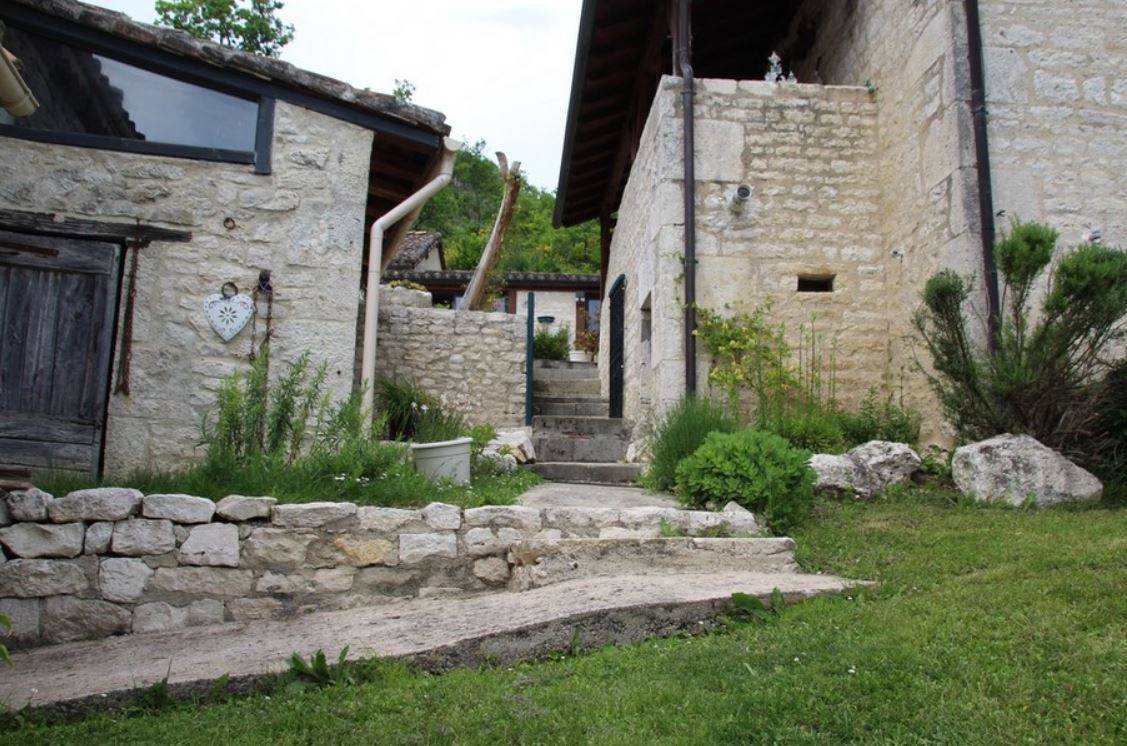 Alloggio equestre In vendita Lot