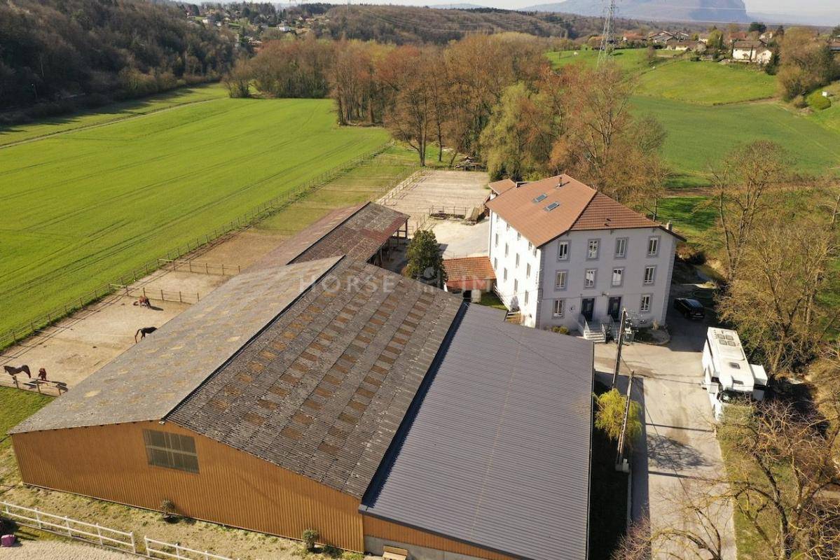 Proprietà equestre In vendita Haute-Savoie