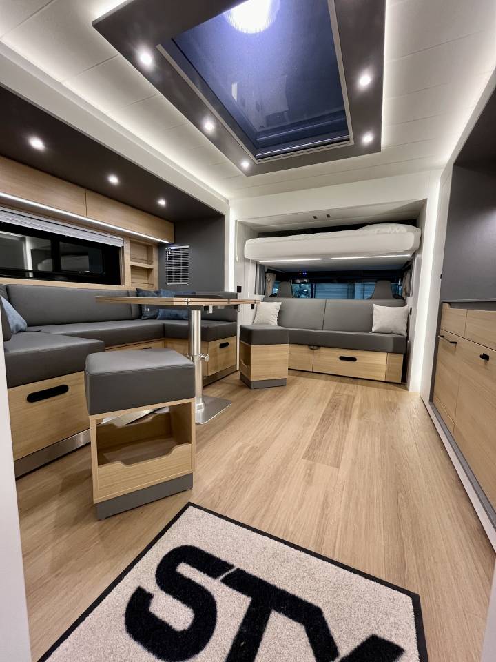 Camion per Cavalli STX SCANIA S500 2023 Nuovo