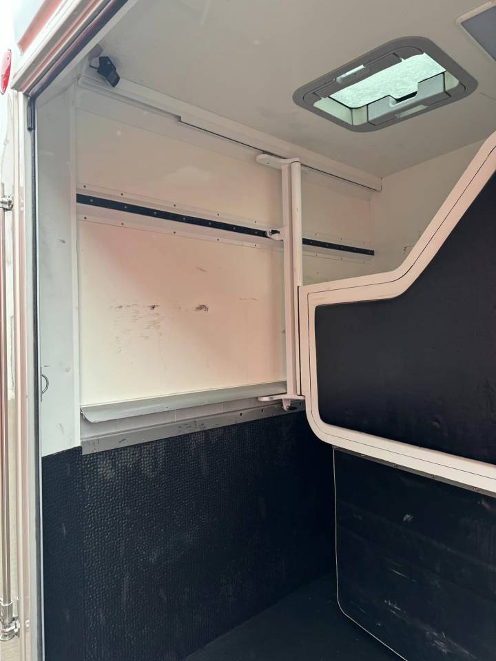 Camion per Cavalli STX trailer 2021 Occasione
