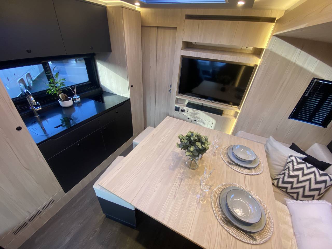 Camion per Cavalli STX  2025 Nuovo