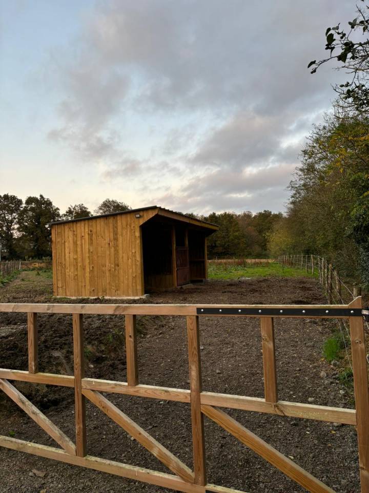Proprietà equestre In vendita Charente-Maritime
