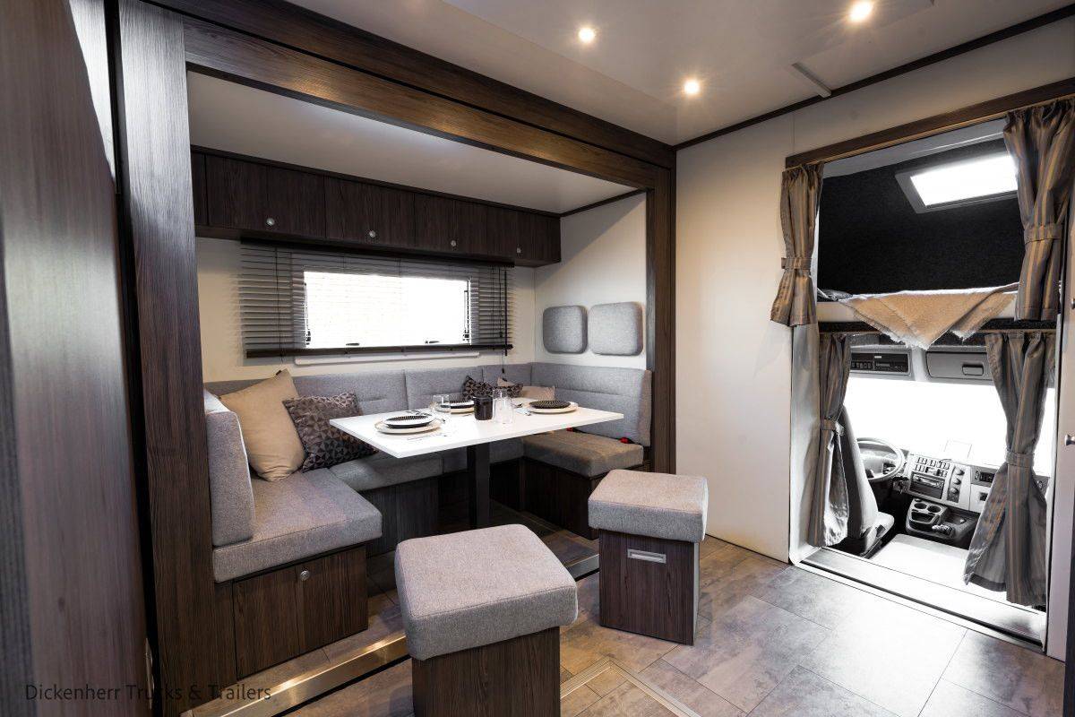 Camion per Cavalli Volvo VOLVO 0 Occasione