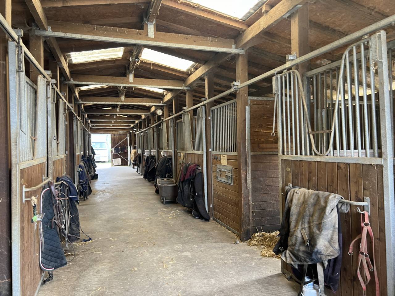 Scuderia per proprietari In vendita Corr&egrave;ze