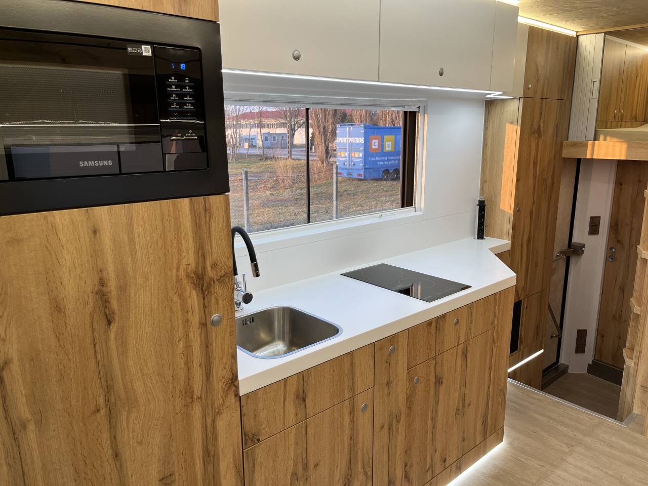 Camion per Cavalli Scania SCANIA 0 Nuovo