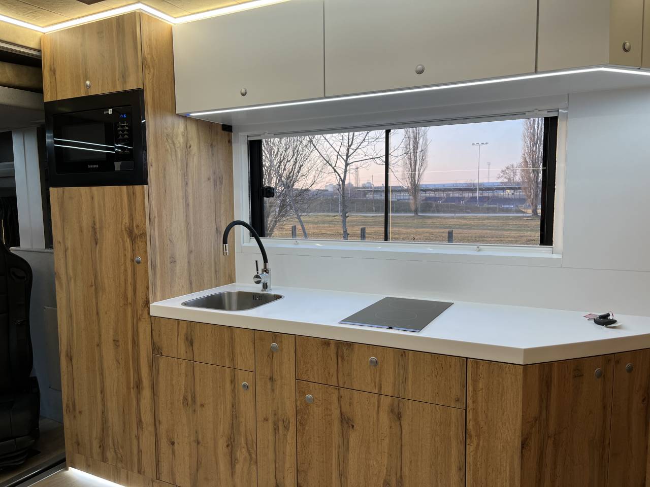 Camion per Cavalli Scania SCANIA 0 Nuovo