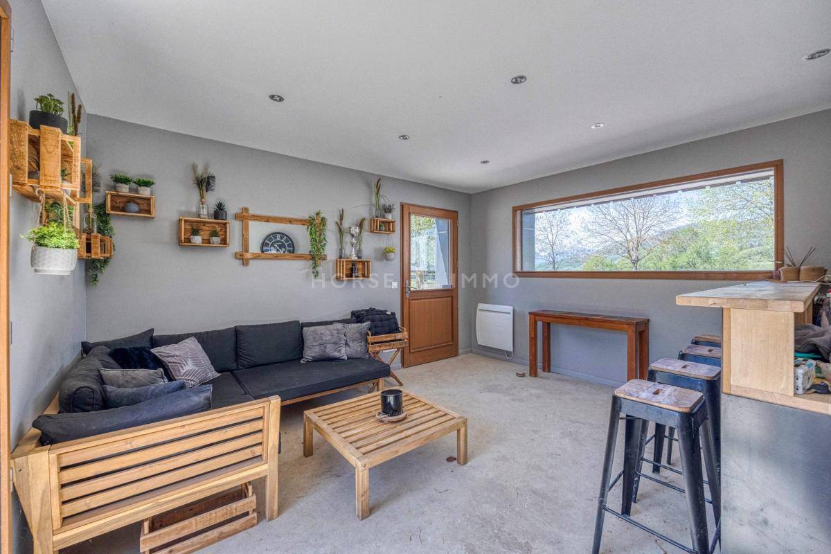 Centro di stagione cavallo In vendita Isère