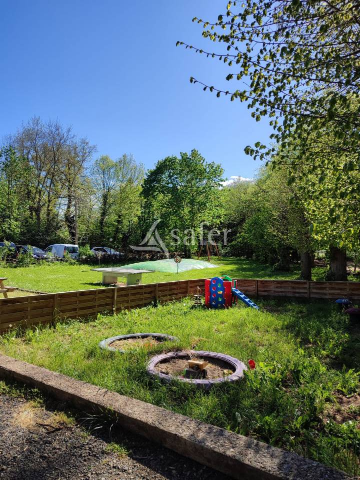 Proprietà rurale In vendita Puy-de-Dôme