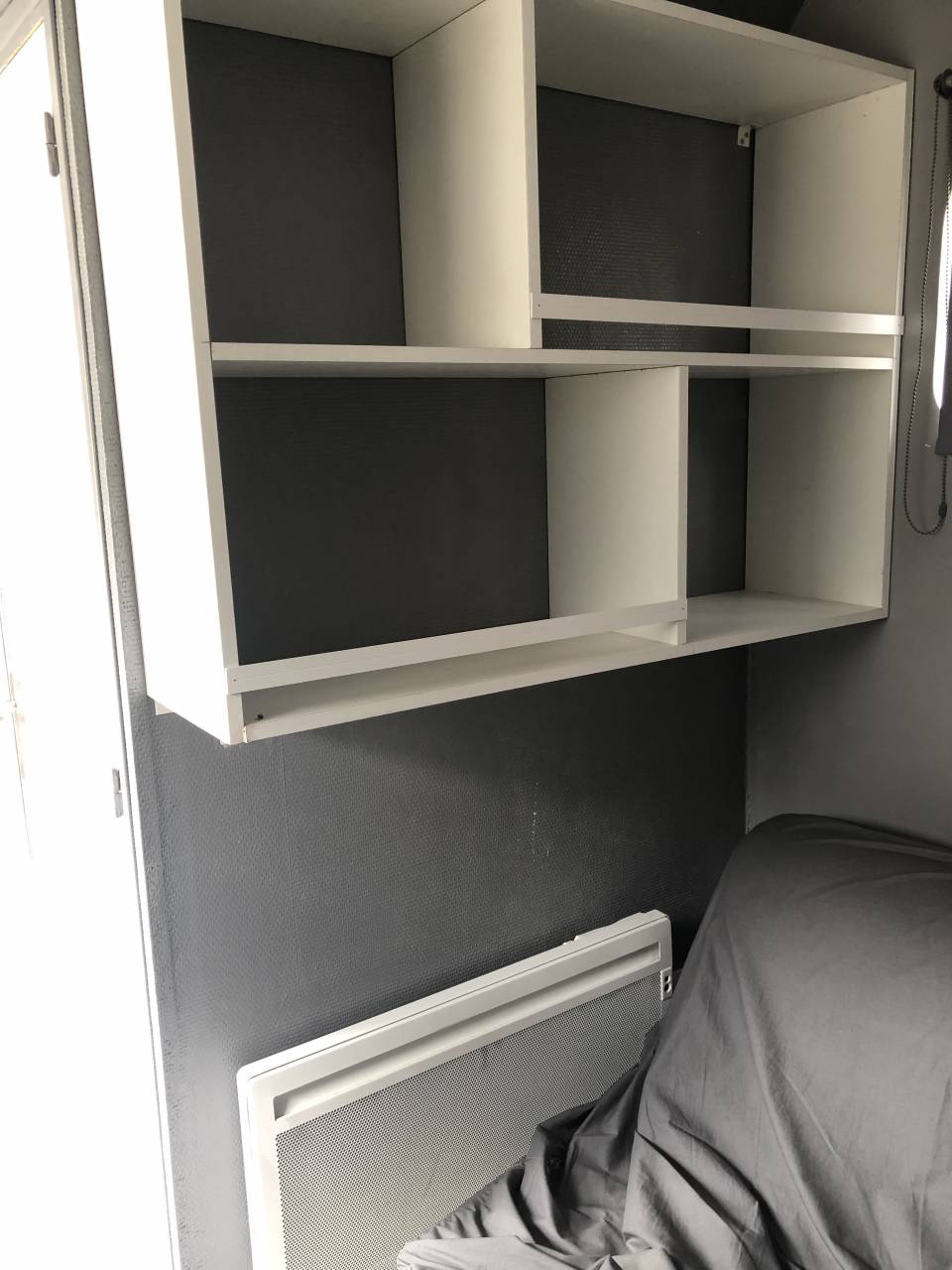 Camion per Cavalli Renault MIDLUM 240 DXI - 16 tonnes 2008 Occasione