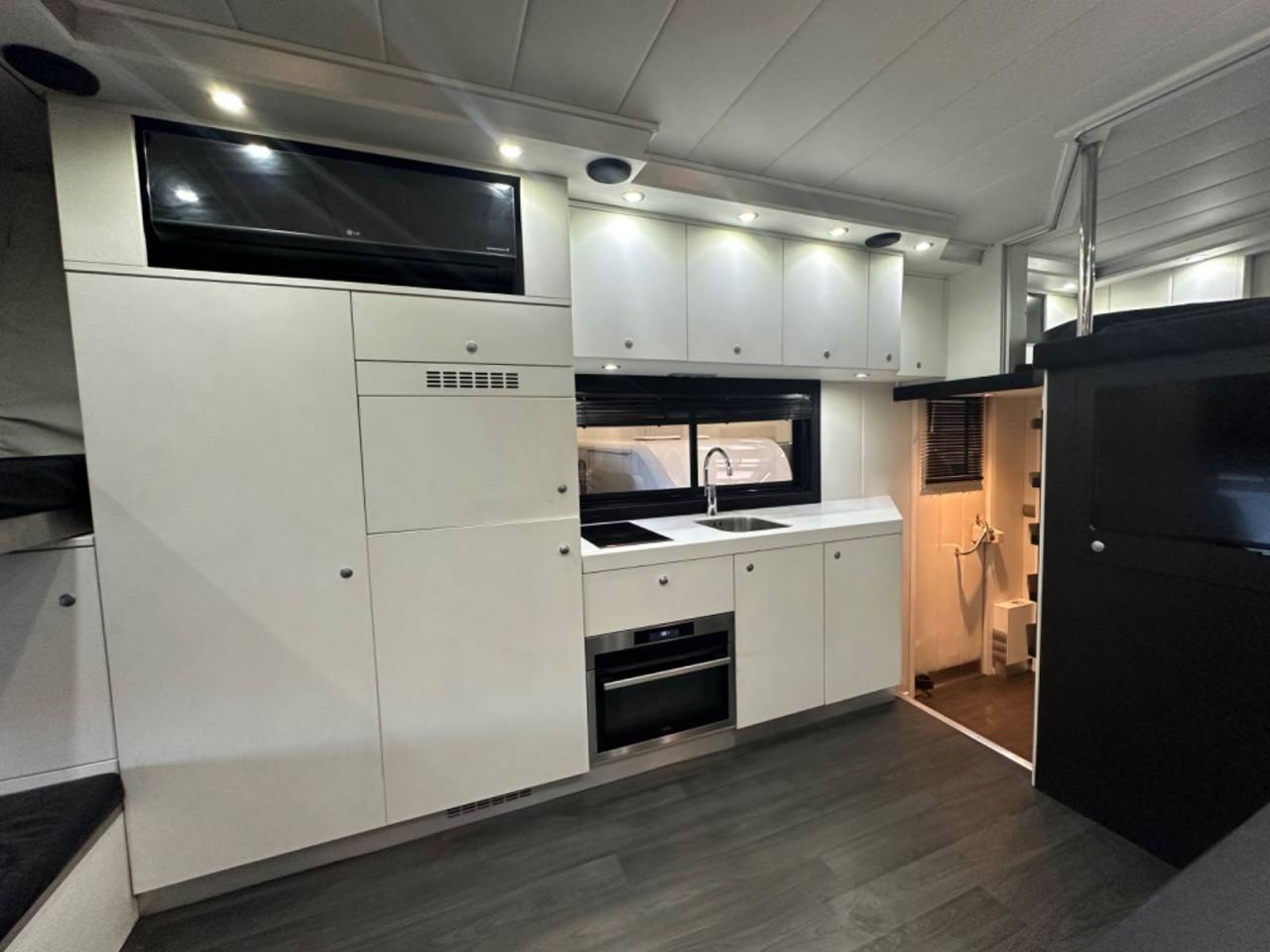 Camion per Cavalli Altra marca VOLVO 0 Occasione