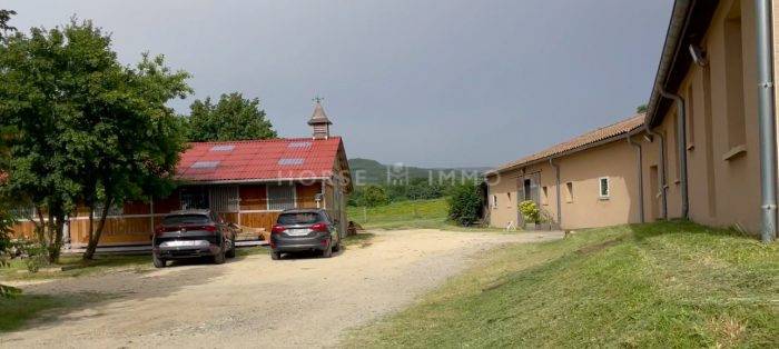 Proprietà equestre In vendita Drôme