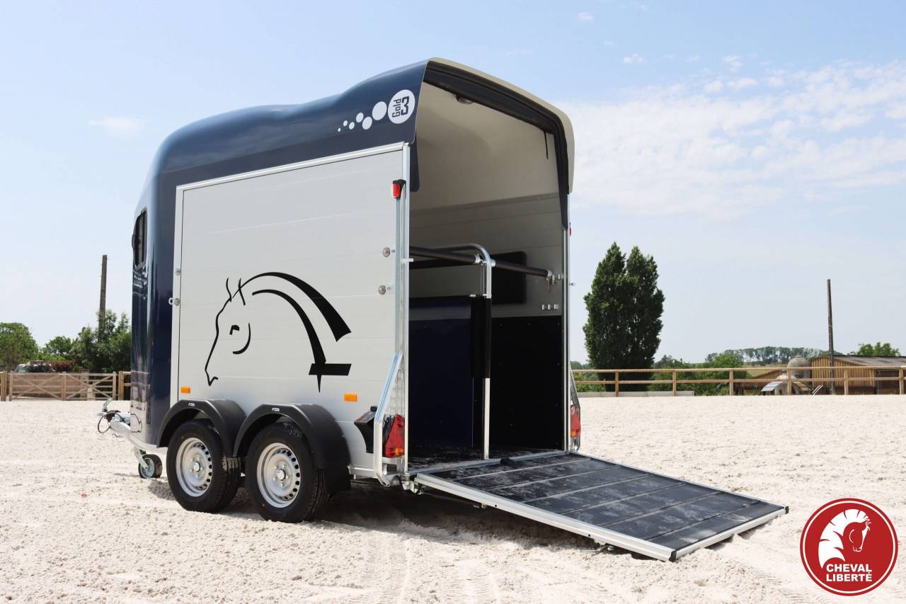 Trailer Cheval Liberté Gold 3 2 Cavalli 2024 Nuovo