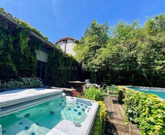 Proprietà equestre In vendita Ain