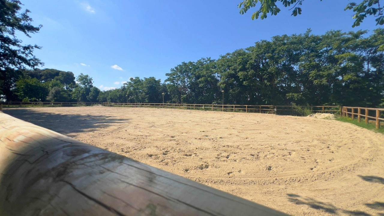 Propriet&agrave; equestre In vendita Aude