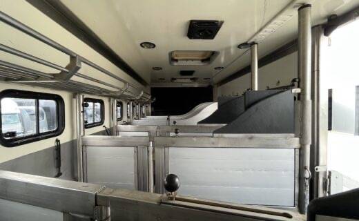 Camion per Cavalli Mercedes actros 2000 Occasione