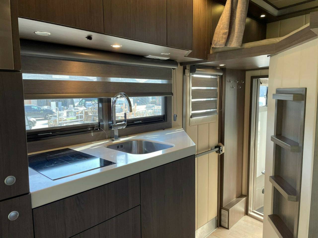 Camion per Cavalli Iveco IVECO 0 Occasione