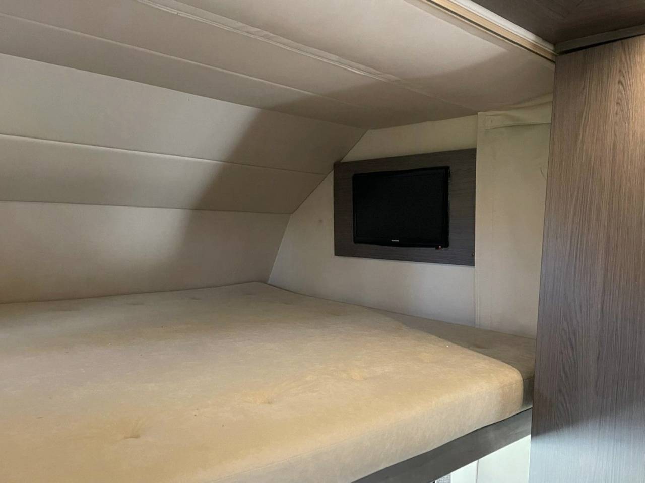 Camion per Cavalli Iveco IVECO 0 Occasione