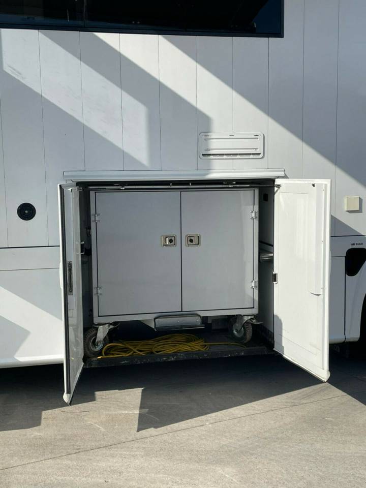 Camion per Cavalli Iveco IVECO 0 Occasione