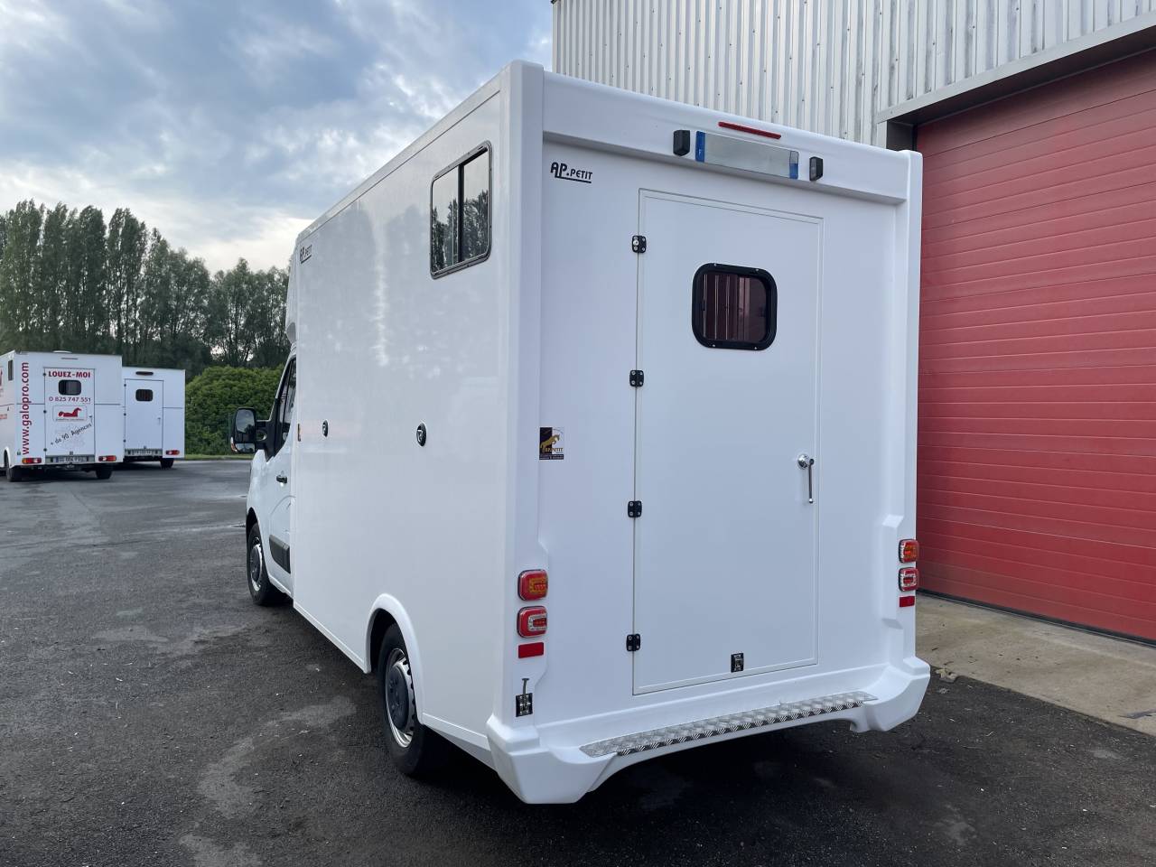 Van per Cavalli AP Petit Renault MASTER L2 2020 Occasione