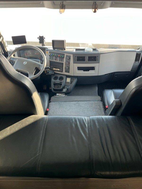 Camion per Cavalli Altra marca VOLVO 0 Occasione