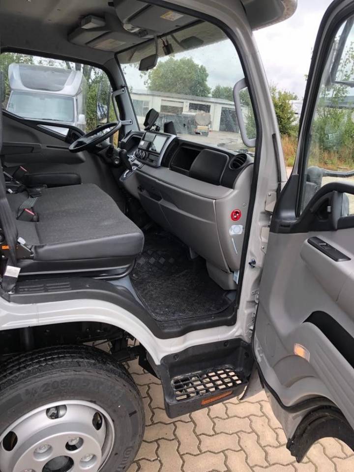 Camion per Cavalli Altra marca FUSO  0 Nuovo