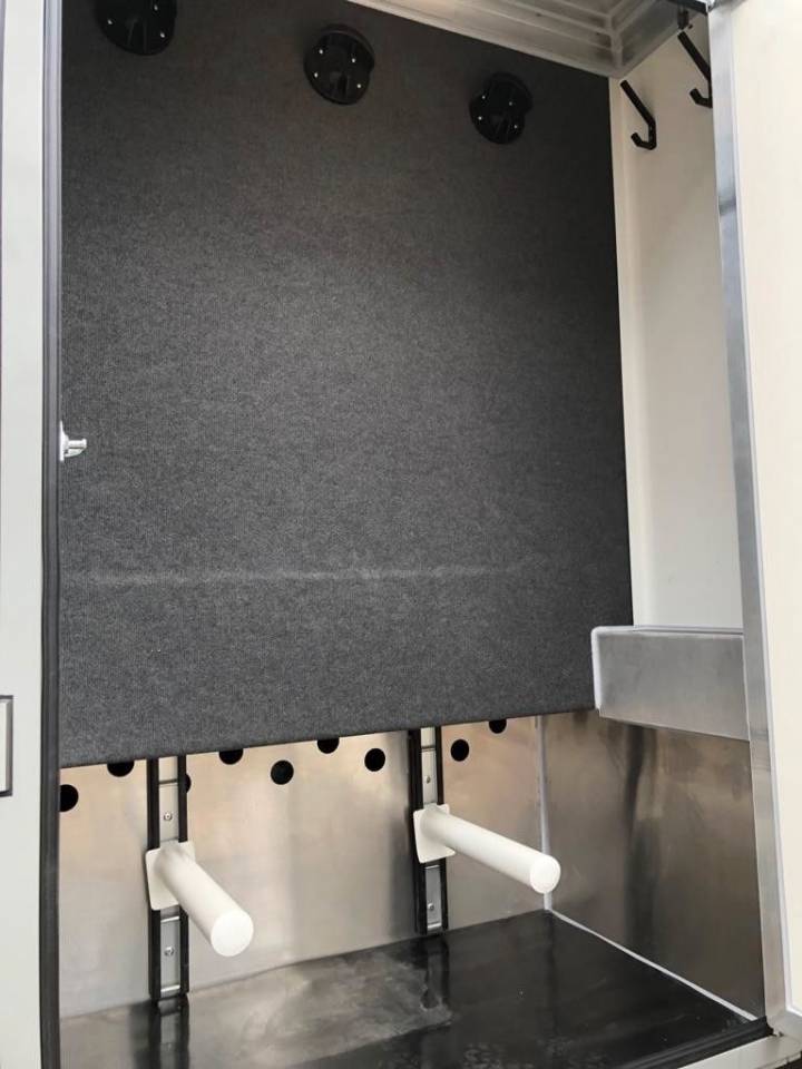 Camion per Cavalli Altra marca FUSO  0 Nuovo